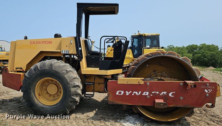 image for item DO2780 1996 Dynapac CA251PDB  single drum vibratory roller