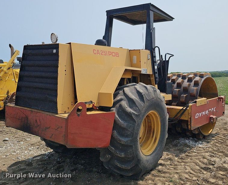 image for item DO2780 1996 Dynapac CA251PDB  single drum vibratory roller