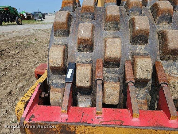 image for item DO2780 1996 Dynapac CA251PDB  single drum vibratory roller