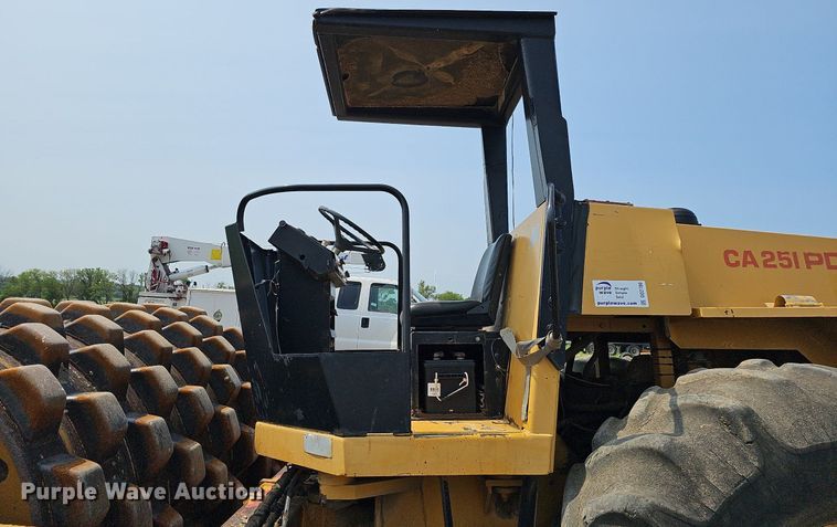 image for item DO2780 1996 Dynapac CA251PDB  single drum vibratory roller