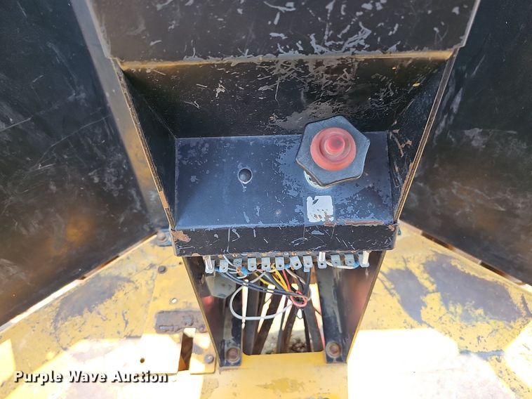 image for item DO2780 1996 Dynapac CA251PDB  single drum vibratory roller