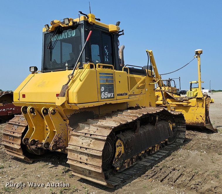 image for item DO2781 2013 Komatsu D65WX-17  dozer