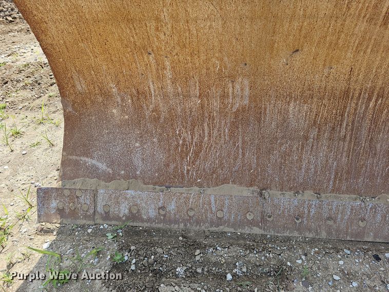 image for item DO2781 2013 Komatsu D65WX-17  dozer