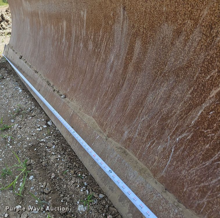 image for item DO2781 2013 Komatsu D65WX-17  dozer