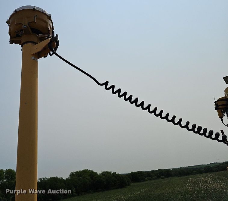 image for item DO2781 2013 Komatsu D65WX-17  dozer