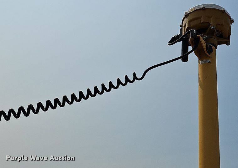 image for item DO2781 2013 Komatsu D65WX-17  dozer