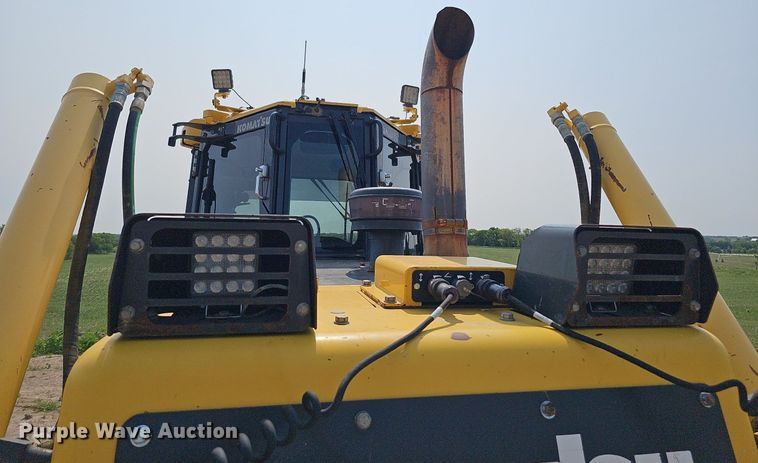 image for item DO2781 2013 Komatsu D65WX-17  dozer