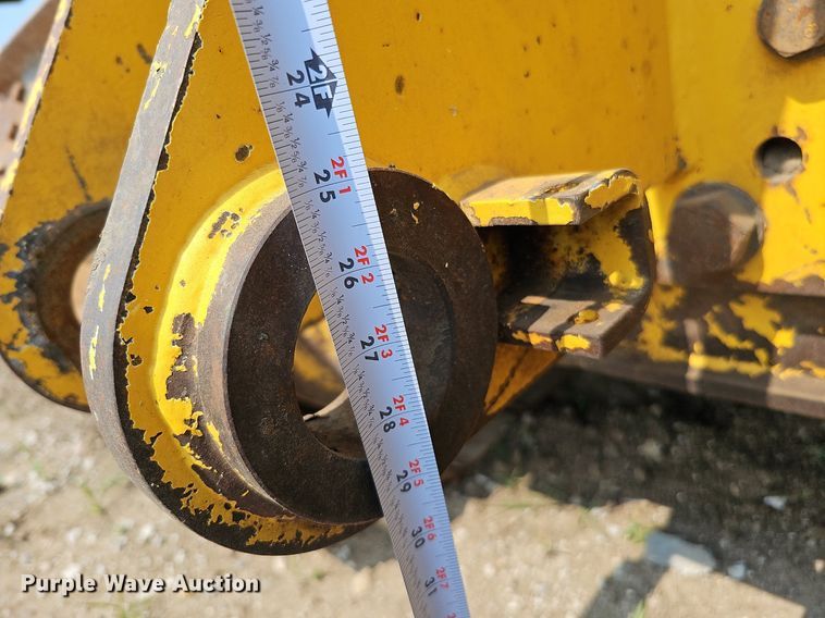 image for item DO2781 2013 Komatsu D65WX-17  dozer