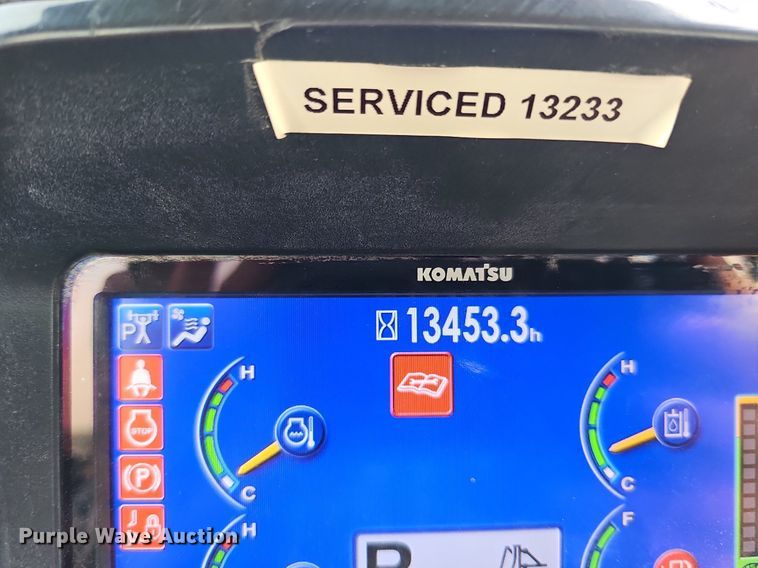 image for item DO2781 2013 Komatsu D65WX-17  dozer