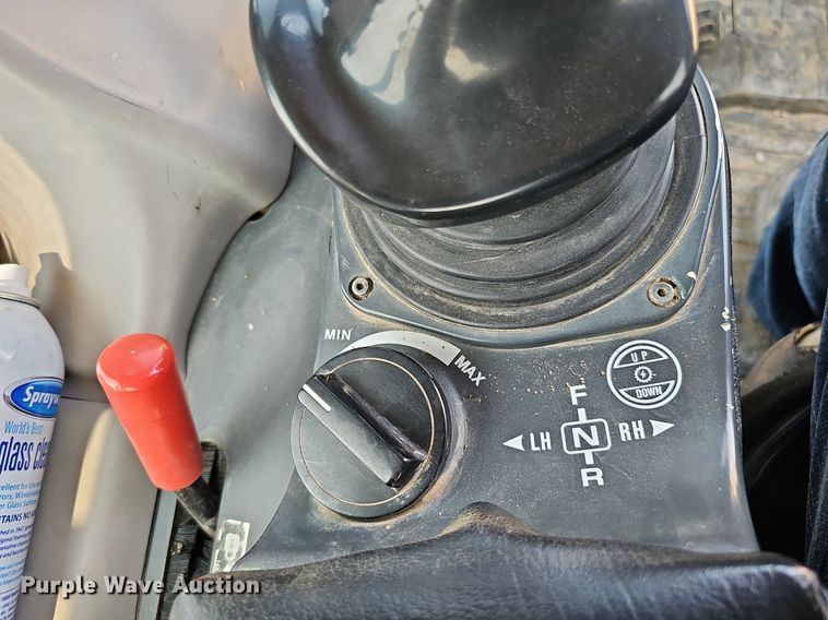 image for item DO2781 2013 Komatsu D65WX-17  dozer