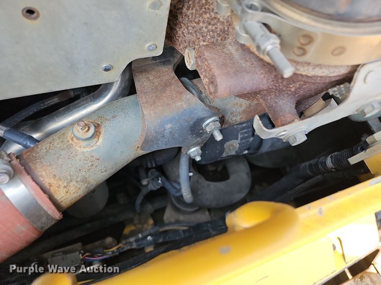 image for item DO2781 2013 Komatsu D65WX-17  dozer