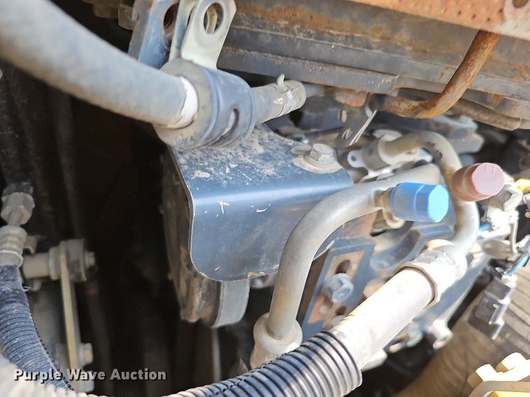 image for item DO2781 2013 Komatsu D65WX-17  dozer