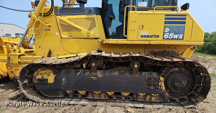 image for item DO2781 2013 Komatsu D65WX-17  dozer