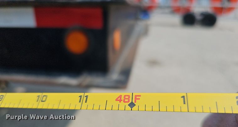 image for item DO2783 2002 Dakota Manufacturing  drop deck equipment trailer