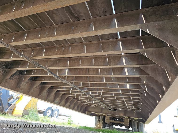 image for item DO2783 2002 Dakota Manufacturing  drop deck equipment trailer