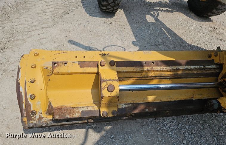 image for item DO2791 2011 Caterpillar 120M AWD  motor grader