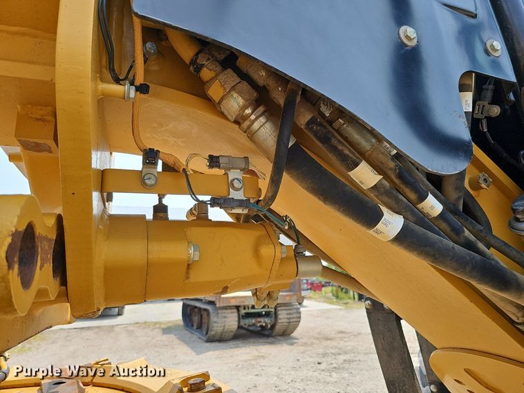 image for item DO2791 2011 Caterpillar 120M AWD  motor grader