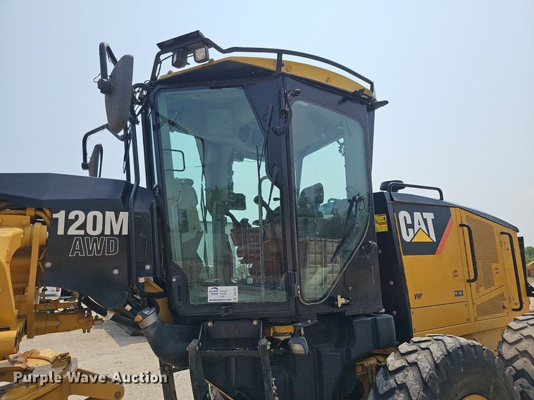 image for item DO2791 2011 Caterpillar 120M AWD  motor grader