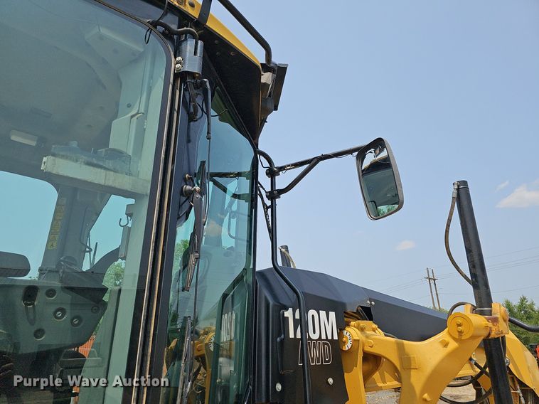 image for item DO2791 2011 Caterpillar 120M AWD  motor grader