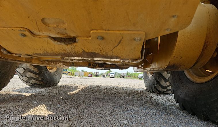 image for item DO2791 2011 Caterpillar 120M AWD  motor grader