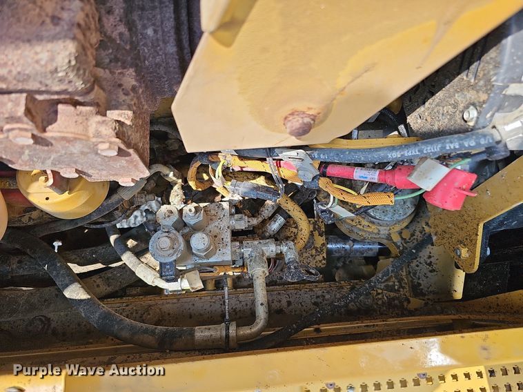 image for item DO2791 2011 Caterpillar 120M AWD  motor grader