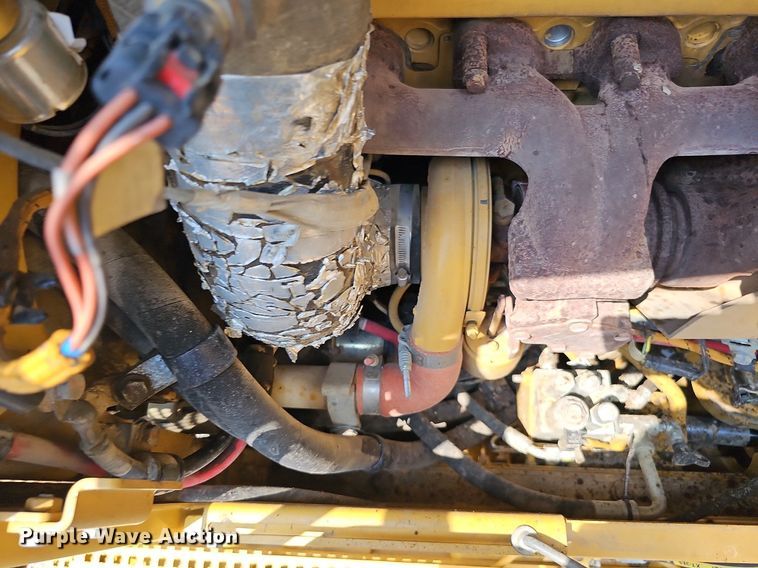 image for item DO2791 2011 Caterpillar 120M AWD  motor grader