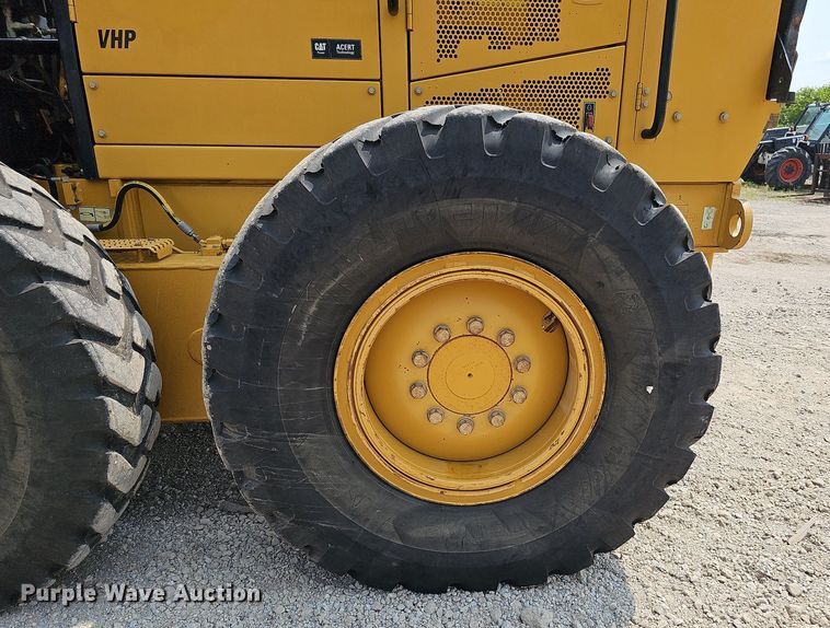 image for item DO2791 2011 Caterpillar 120M AWD  motor grader