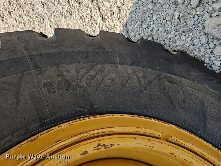 image for item DO2791 2011 Caterpillar 120M AWD  motor grader