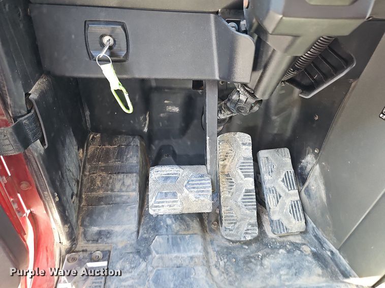 image for item DO2792 2017 Caterpillar CT660  dump truck