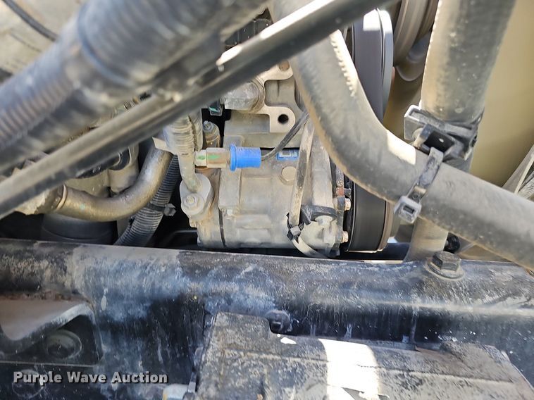 image for item DO2792 2017 Caterpillar CT660  dump truck