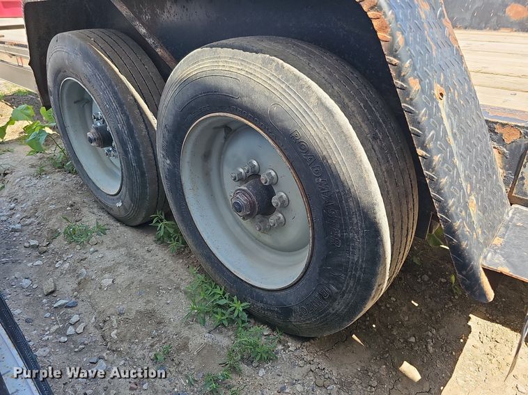 image for item DO2795 2013 Kaufmann  tilt deck equipment trailer