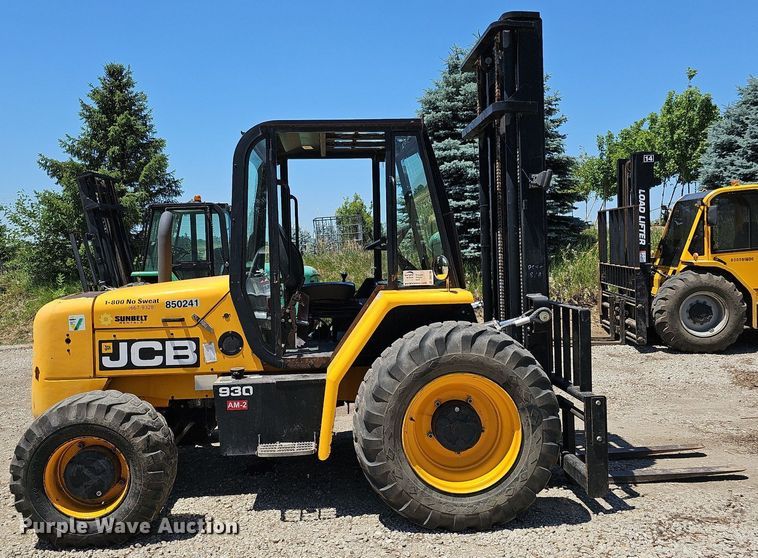 image for item DO2796 JCB 930  forklift