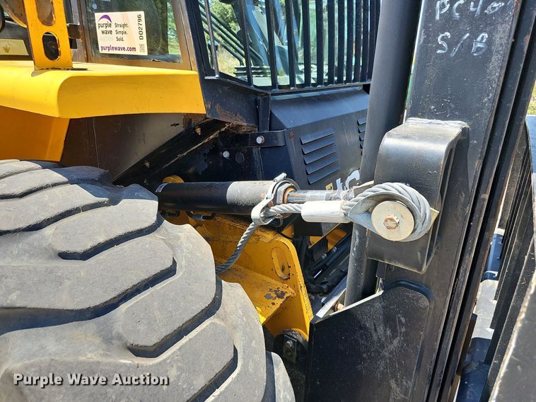 image for item DO2796 JCB 930  forklift