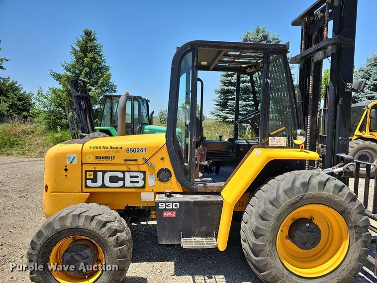 image for item DO2796 JCB 930  forklift