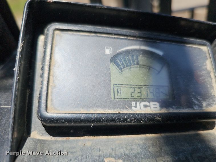 image for item DO2796 JCB 930  forklift