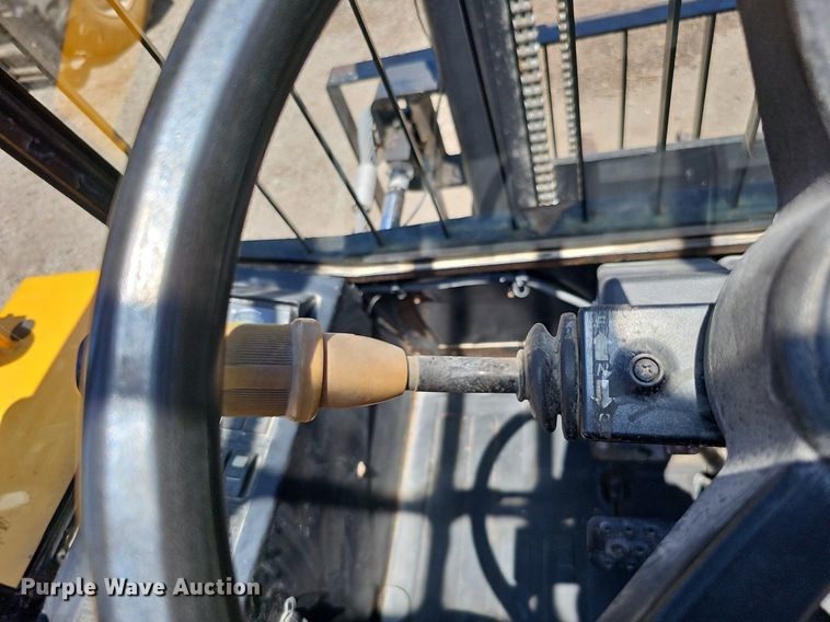 image for item DO2796 JCB 930  forklift