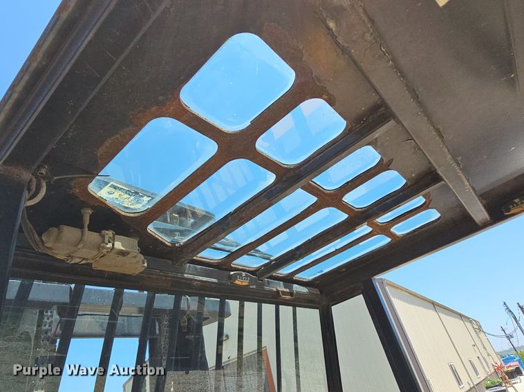 image for item DO2796 JCB 930  forklift