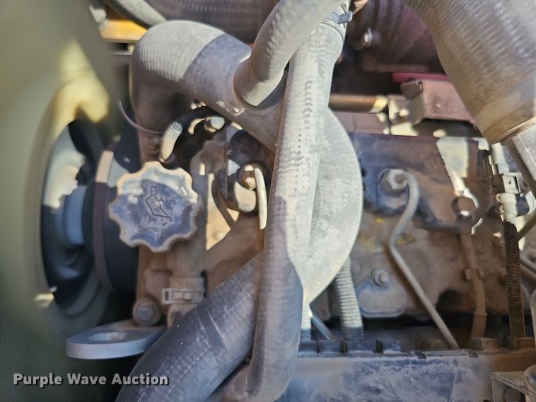 image for item DO2796 JCB 930  forklift