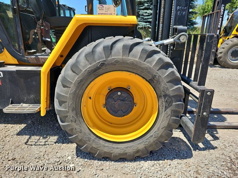 image for item DO2796 JCB 930  forklift