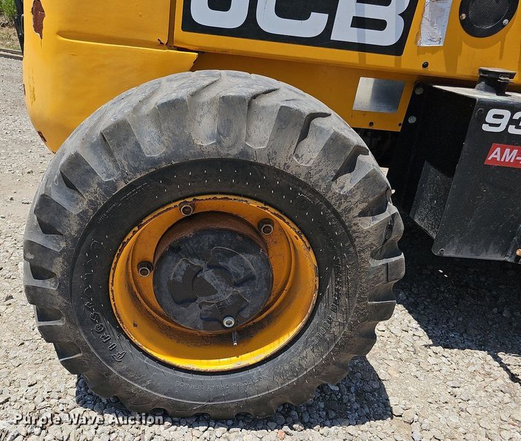 image for item DO2796 JCB 930  forklift