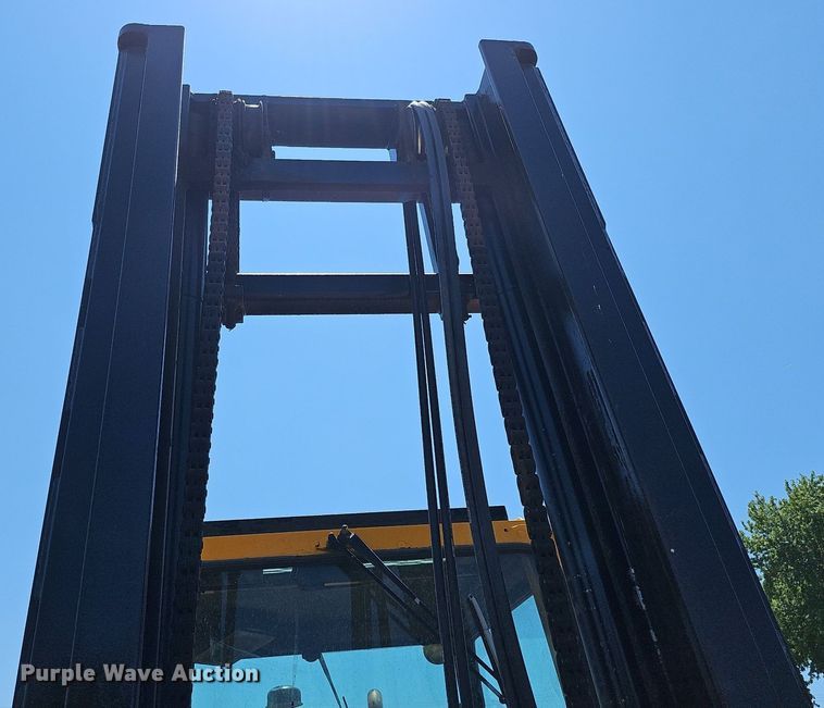 image for item DO2797 Load Lifter 2210-100  forklift