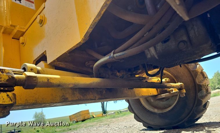 image for item DO2797 Load Lifter 2210-100  forklift