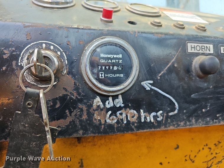 image for item DO2797 Load Lifter 2210-100  forklift