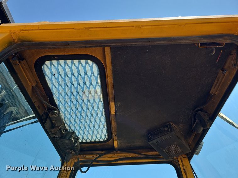 image for item DO2797 Load Lifter 2210-100  forklift