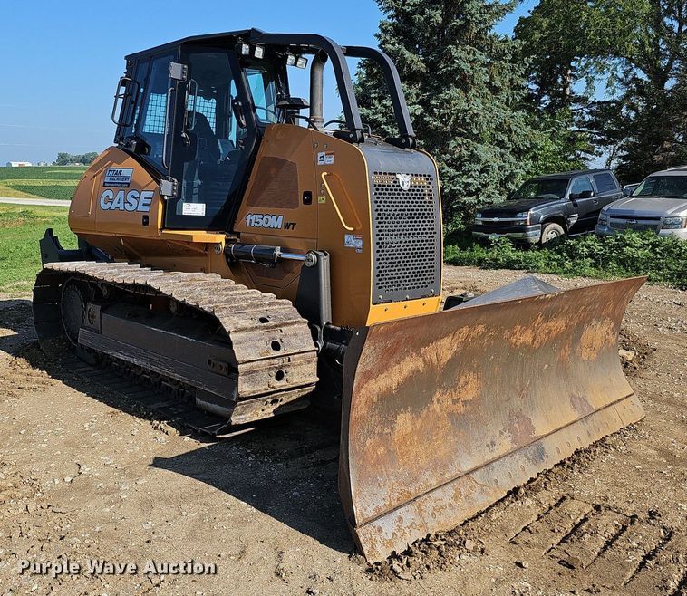 image for item DO2798 2017 Case 1150M WT  dozer