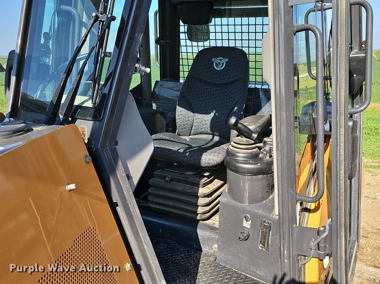 image for item DO2798 2017 Case 1150M WT  dozer