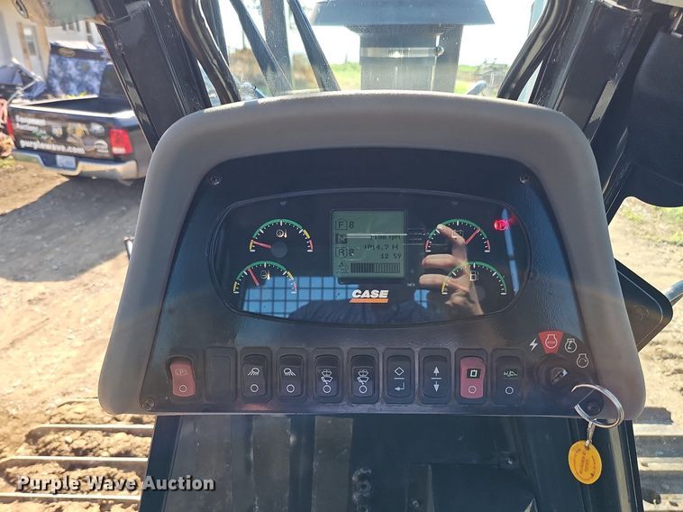 image for item DO2798 2017 Case 1150M WT  dozer