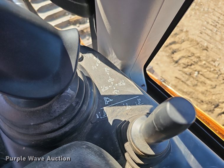 image for item DO2798 2017 Case 1150M WT  dozer