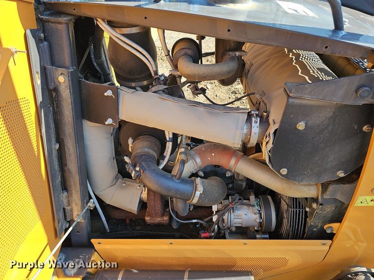 image for item DO2798 2017 Case 1150M WT  dozer