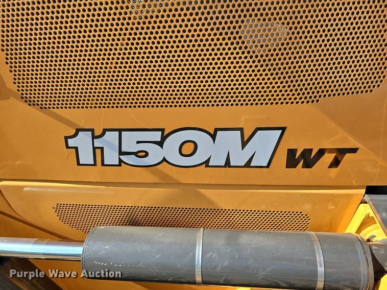 image for item DO2798 2017 Case 1150M WT  dozer
